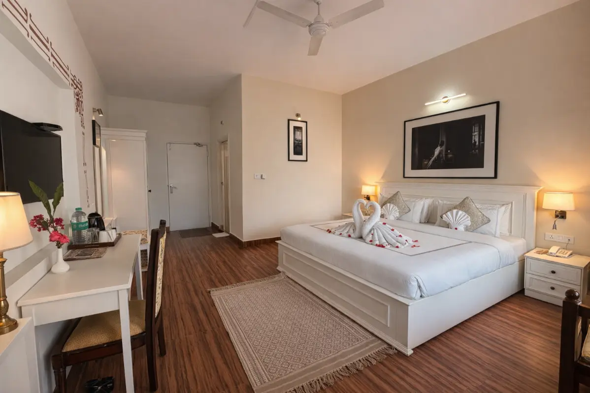 Rooms in Rishikesh near river Ganga and Ramjhula