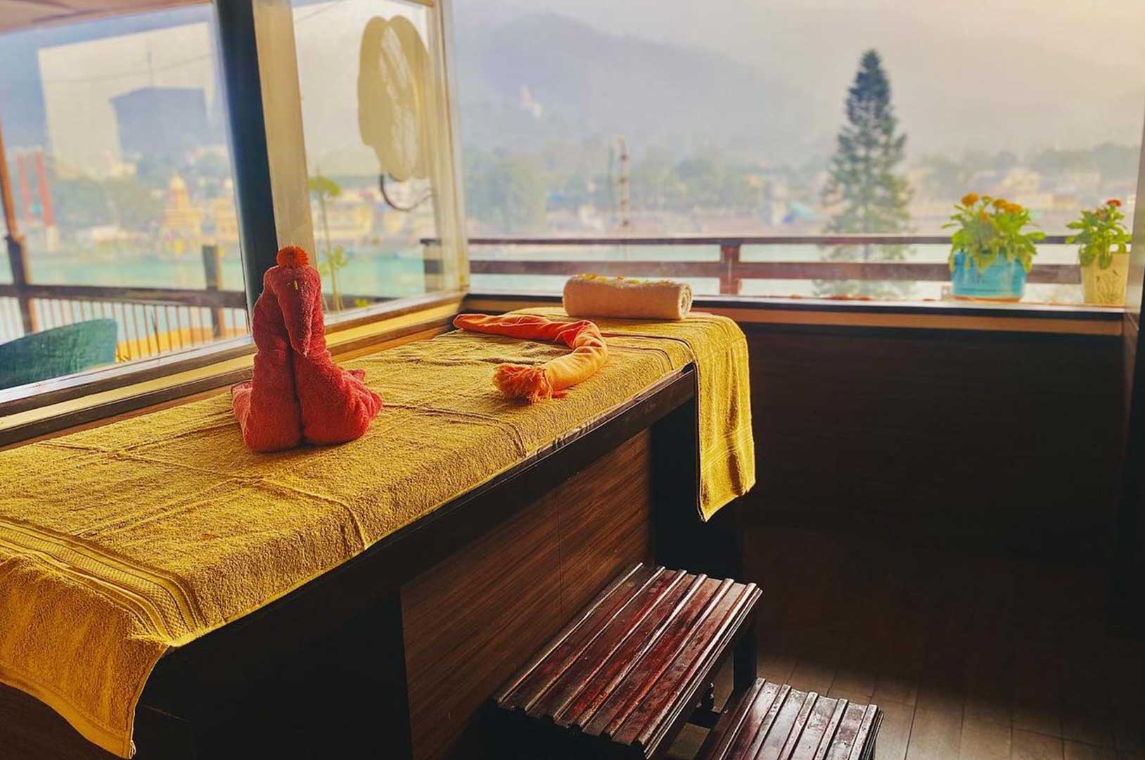 Spa in Rishikesh at Sanskriti Vedic Retreat